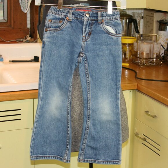 Girl's 517 Levi's Flair Denim Jeans - Picture 1 of 5